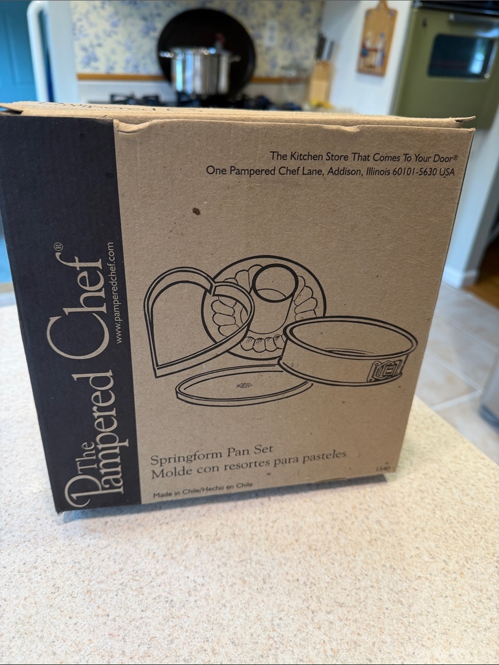 The Pampered Chef Springform Pan Set Box new in box